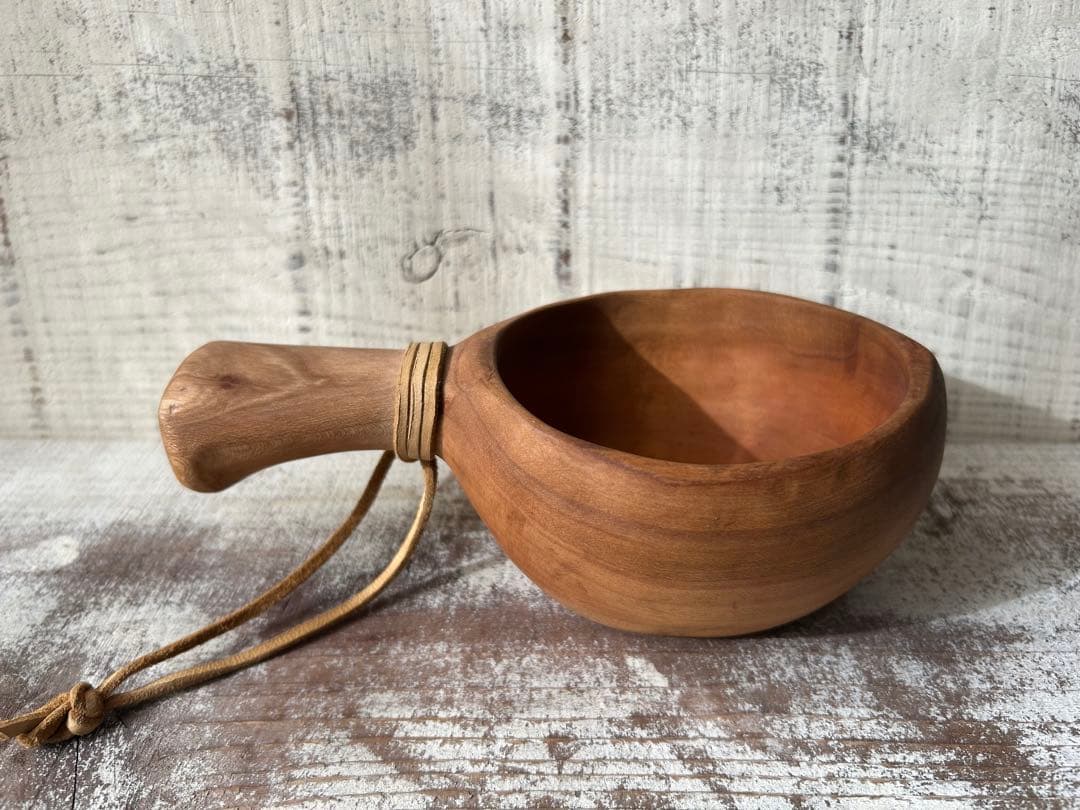 sunswood サンズウッド　ククサ　山桜　手彫り　一点もの