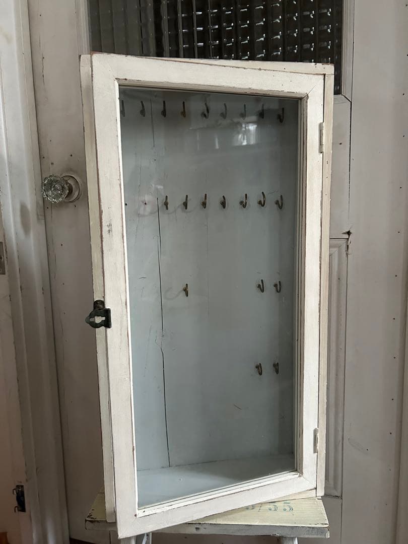 大幅値下げ！アンティーク　小家具　ガラスケース　キーケース