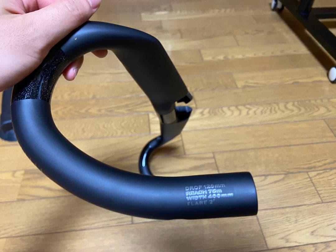 カーボンハンドル　400mm