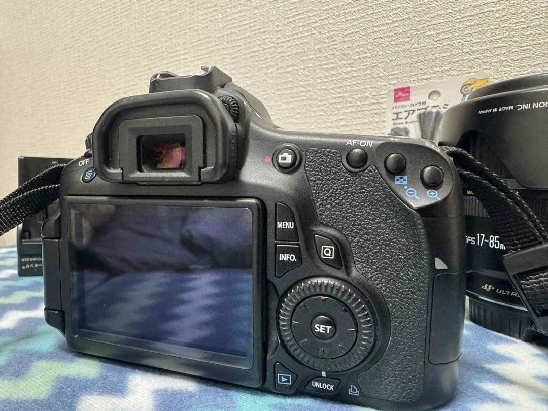 Canon 60D デジタル一眼レフカメラ EF-Sレンズ2本付き