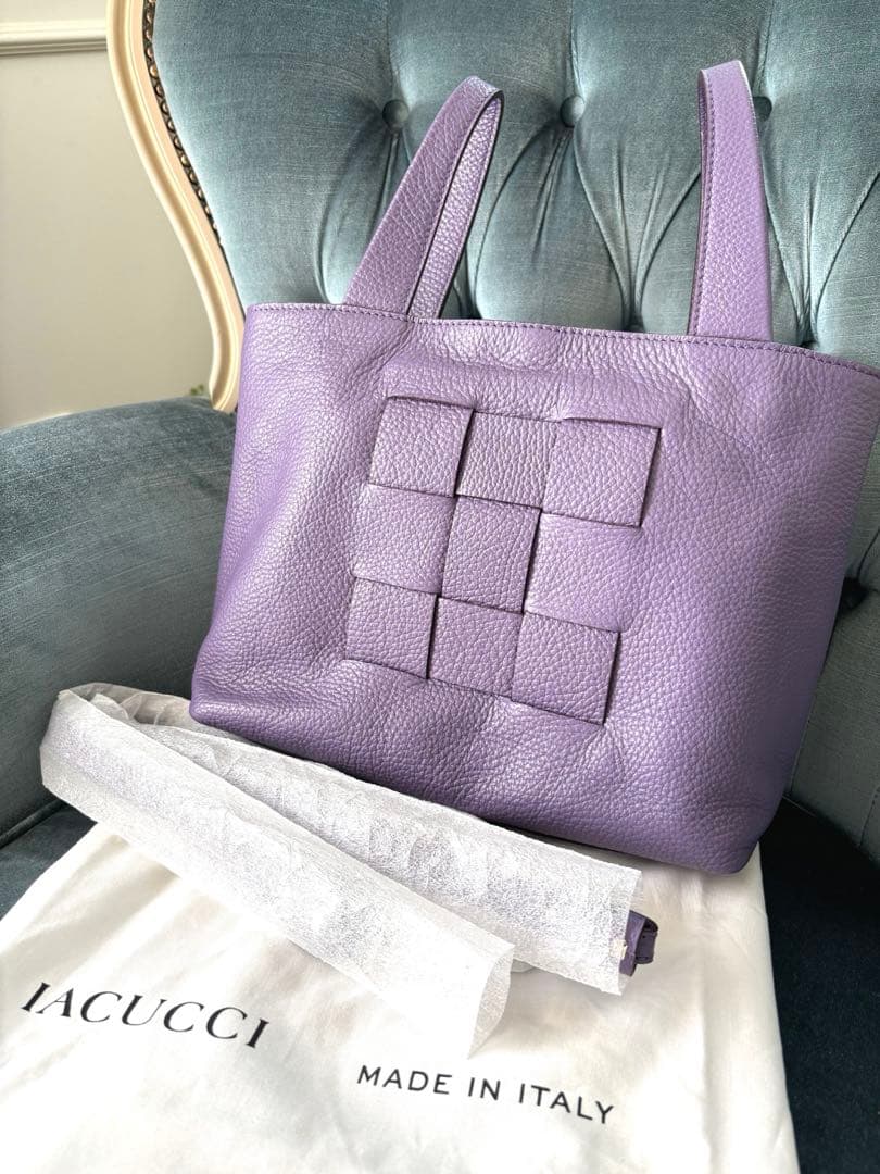 IACUCCI ショルダー バッグ パープル