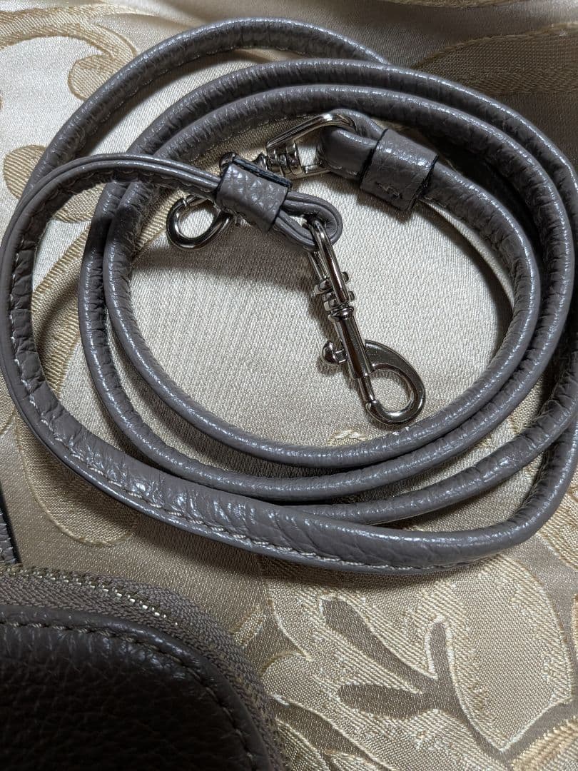 グレー ハンドバッグ