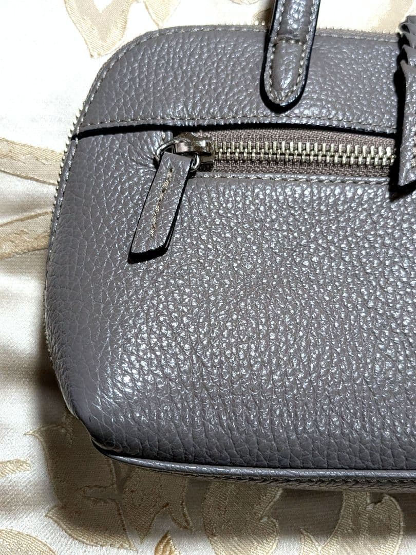 グレー ハンドバッグ