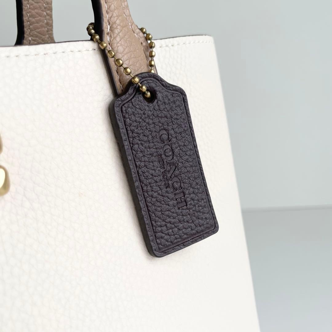 コーチ COACH ハンドバッグ ウィロウ トート 24 ティーローズ ほぼ新品