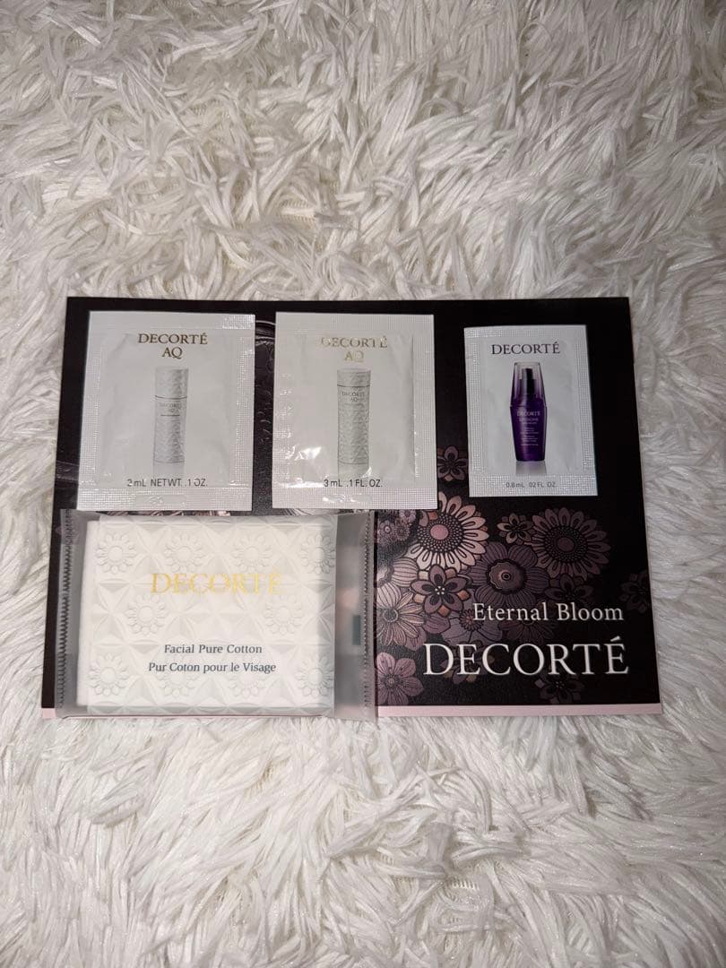 コスメデコルテ　クリスマスコフレ2025 エターナルブルームコレクショ