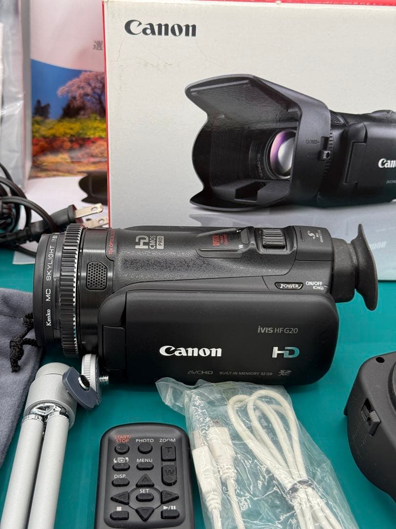 Canon iVIS HFG20 光学10倍ズーム 内蔵32GB ビデオカメラ