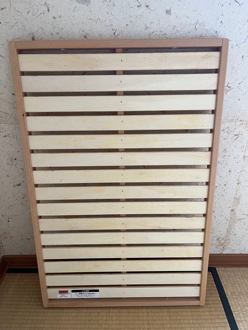 木製スラット式ベビーベッド キャスター付き