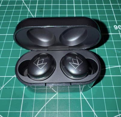 イヤホン Noble Audio Falcon Max