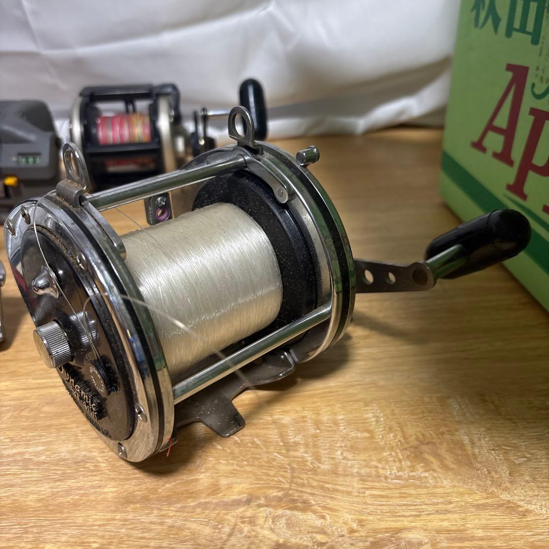 公*o様 DAIWA ダイワ Dynamic ST-400 両軸リール