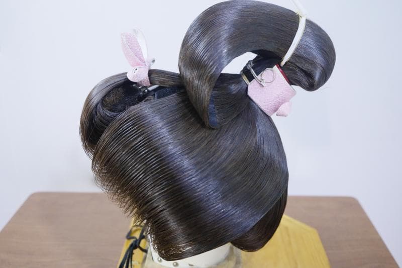 ◆文金高島田　しげもりかつら　人気の栗色　3号◆かつら用中古ケース付き　②