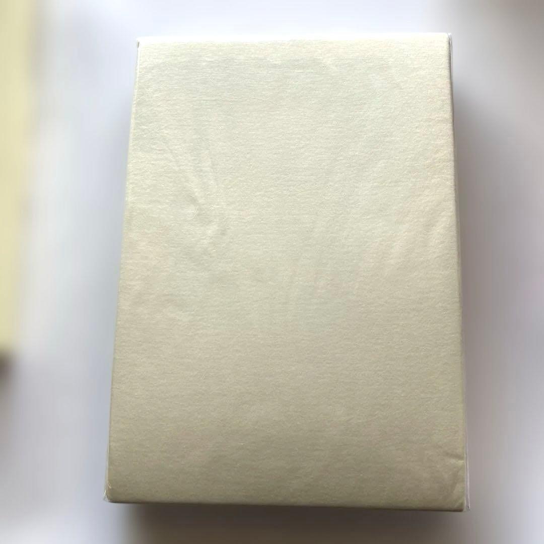 シモンズ　ファインラグジュアリー　ボックスシーツ　コンフォーターカバー　Ｑサイズ