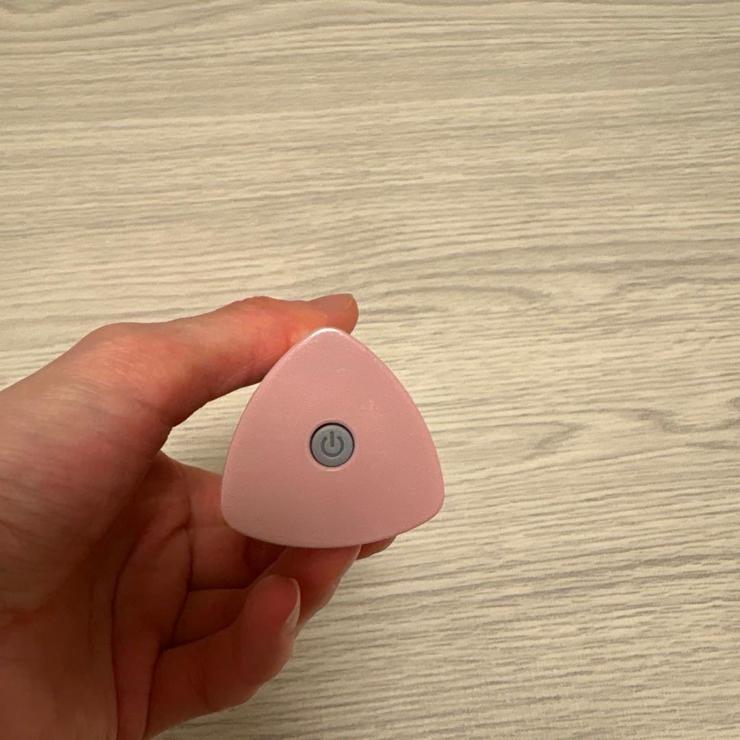 AXXZIA MATE FOR EYES 美顔器