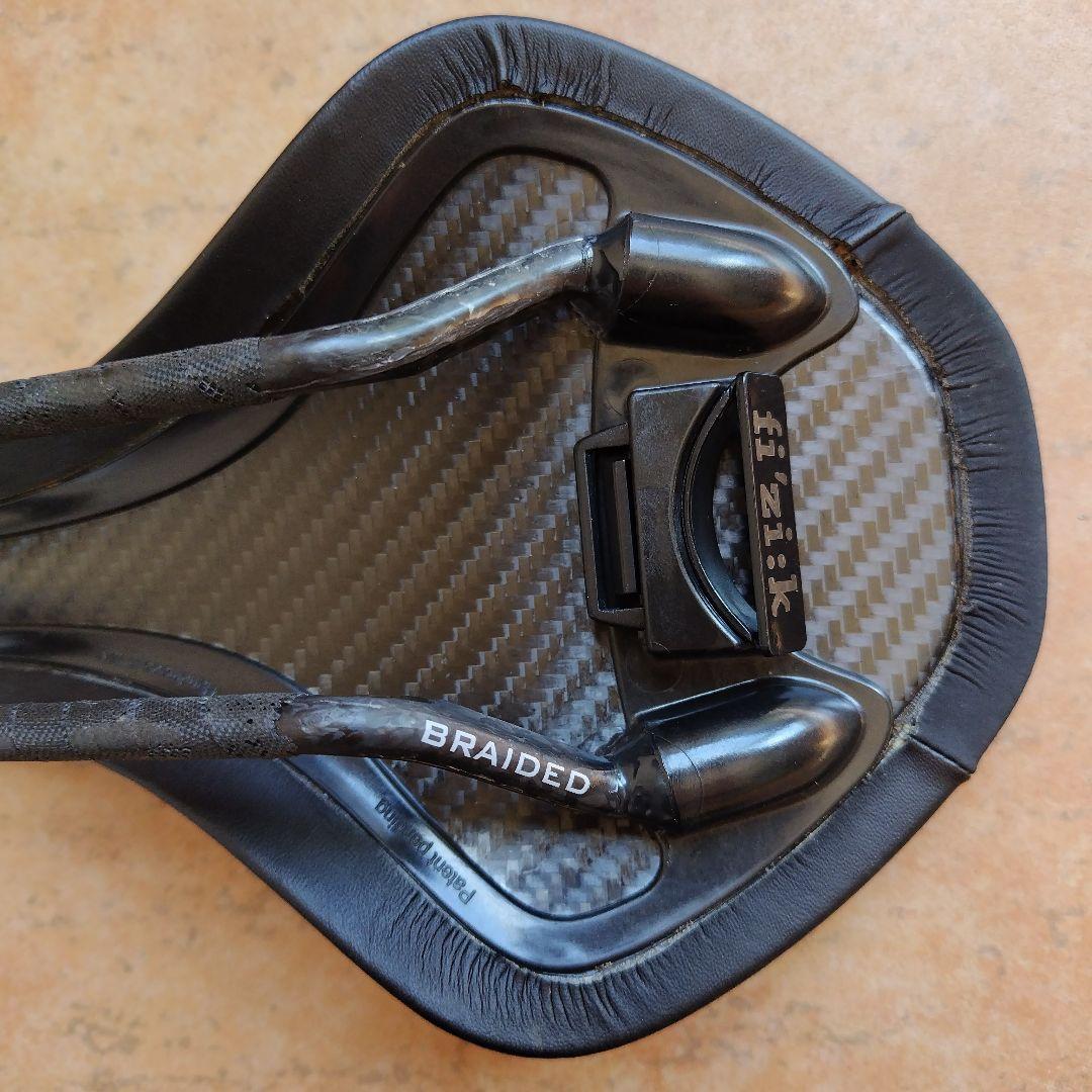 Fizik Antares R1 ブラックサドル