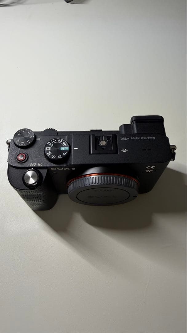 ［セット］美品Sony α7C ズームレンズキット +純正シューティンググリップ