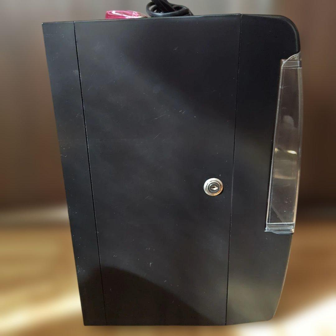 アピックス　自販機型保冷庫