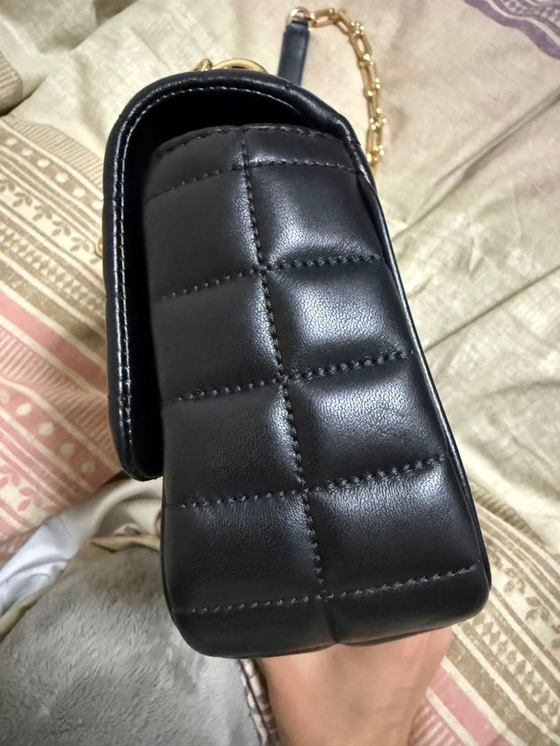 マイケルコース ブラックレザー キルティングショルダーバッグ