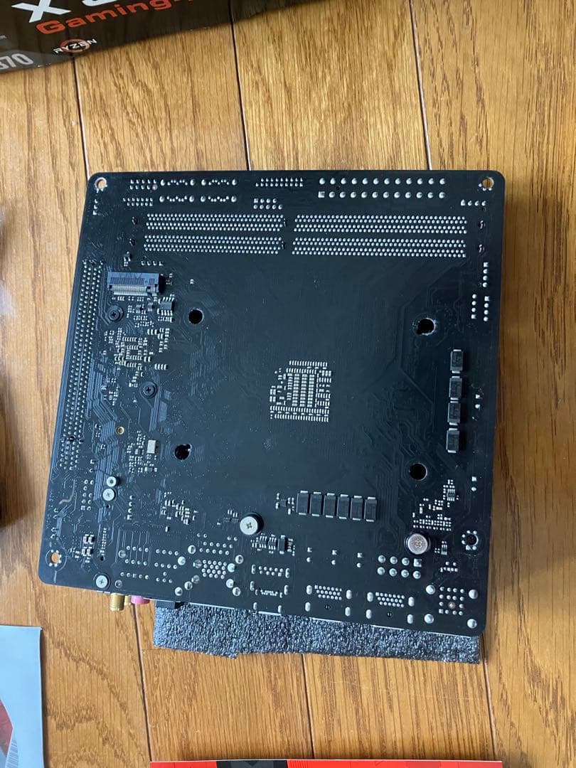 ASRock x370 gaming-itx/ac マザーボード 動作品