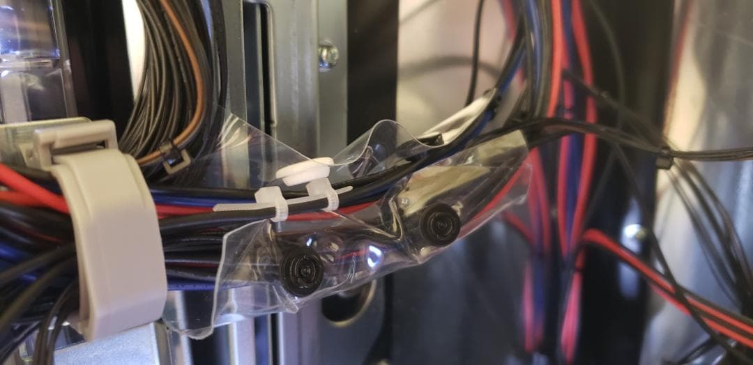 ♪パチスロ実機　訳あり　北斗の拳　ケンシロウパネル　ユニット・スイッチ付き♪