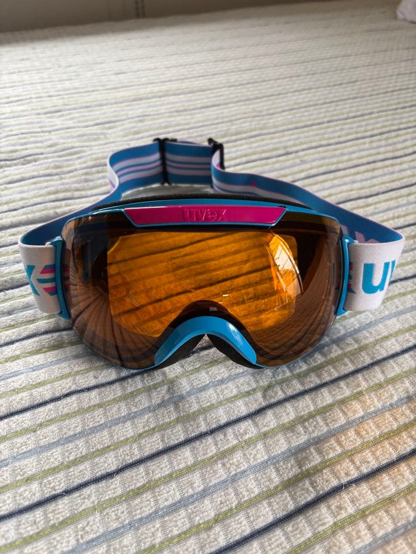 uvex ヘルメット & ゴーグル