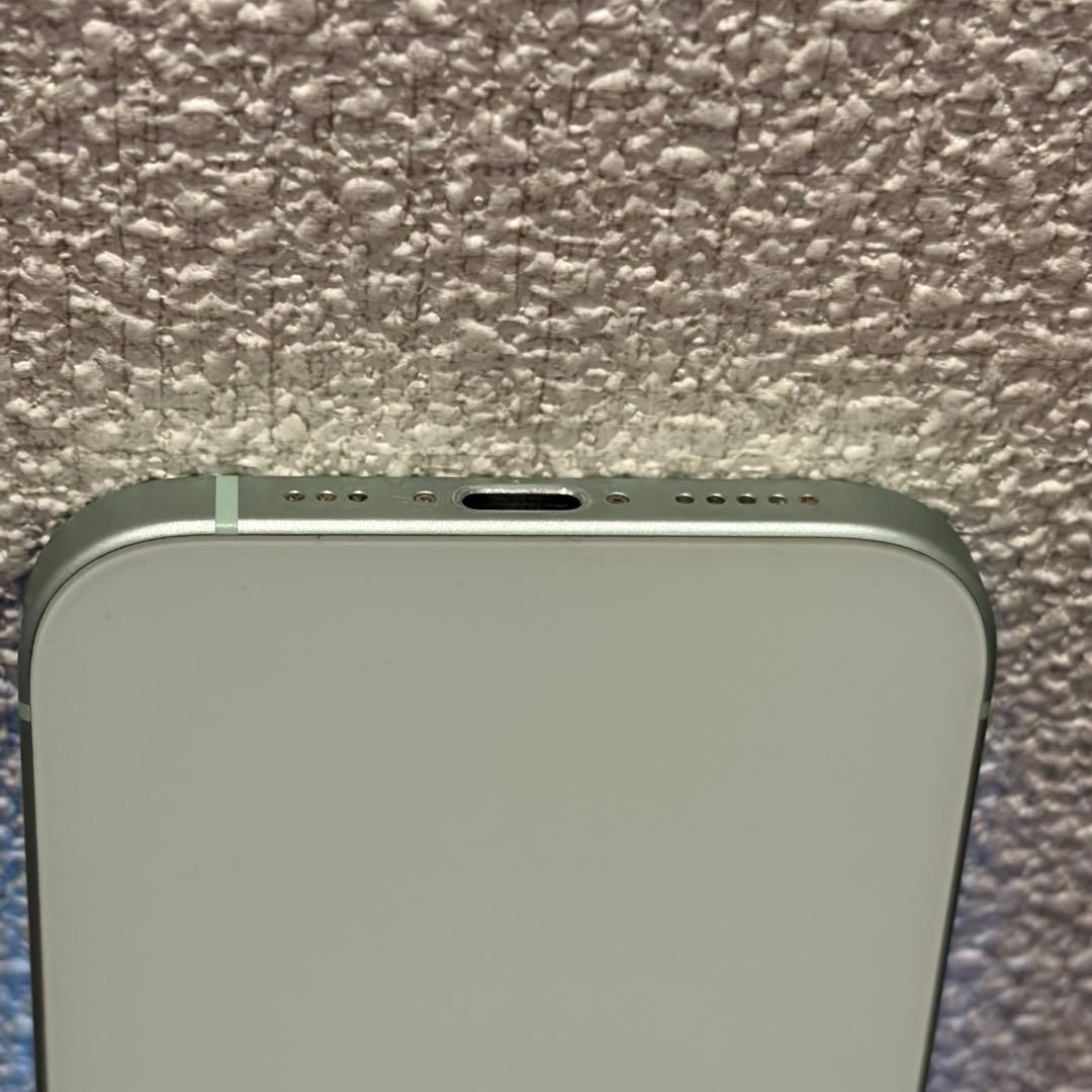 iPhone15 グリーン 128gb