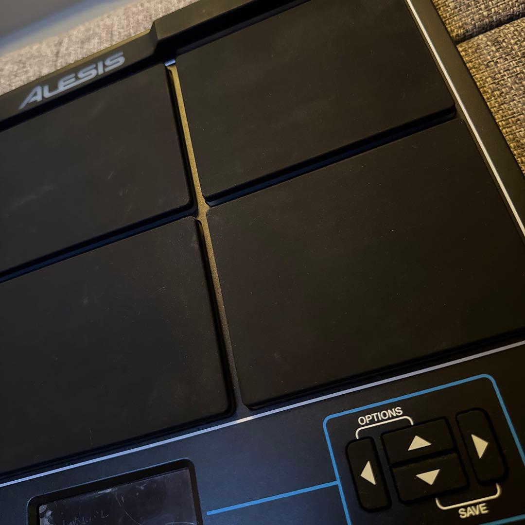 DJ機材 Alesis SAMPLEPAD PRO