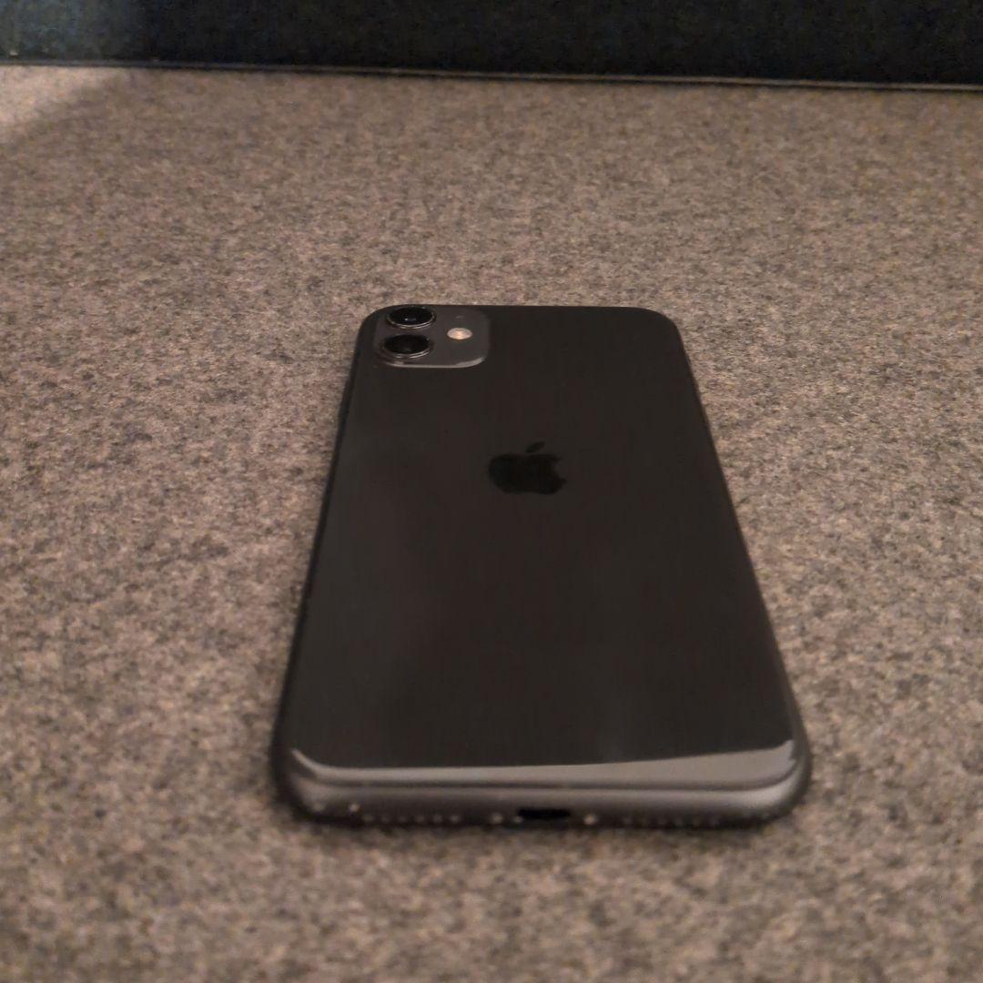 ​iPhone 11 ブラック 128GB SIMフリー 本体