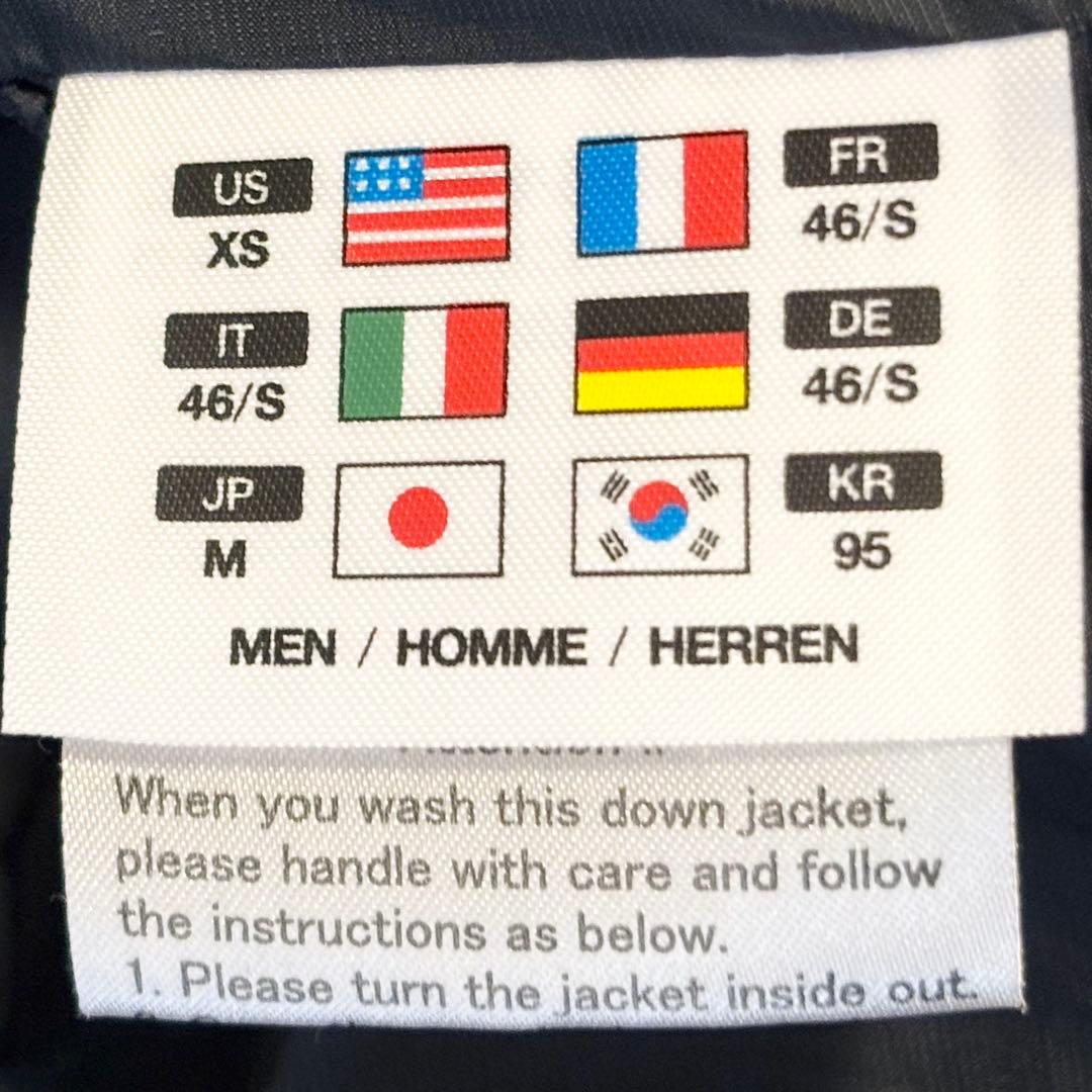 水沢ダウン DESCENTE　ダウンジャケット　ネイビー　Mサイズ