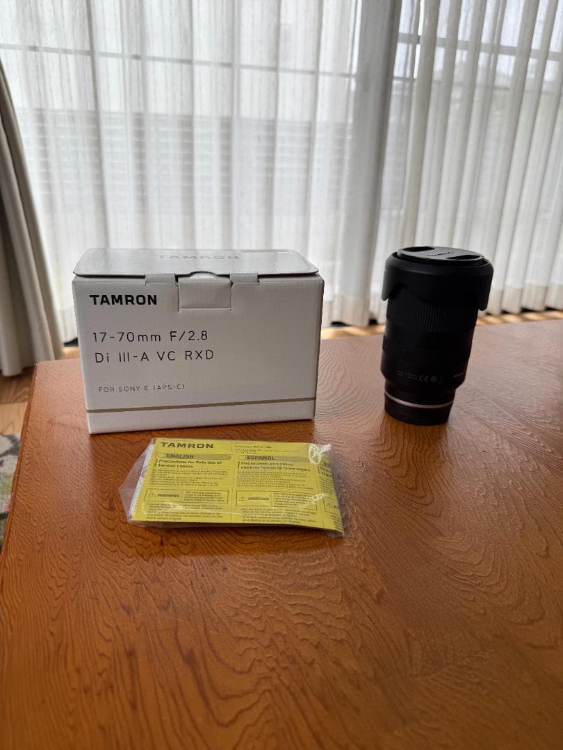 Tamron 17-70 F/2.8 ズームレンズ　Sony Eマウント