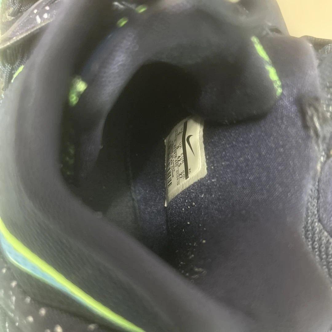 シューズ(男性用) Kyrie 5 ufo