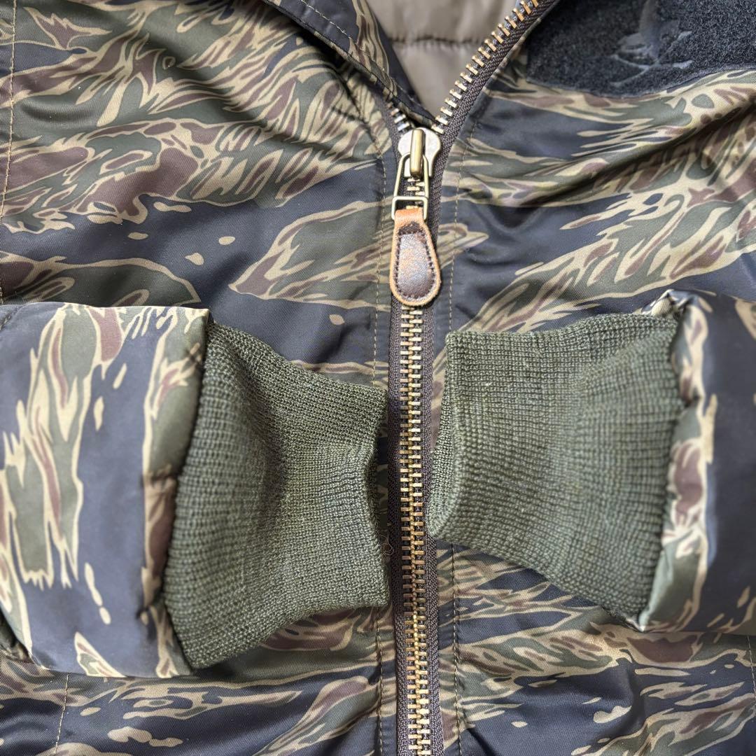 m*i様 ヒステリックグラマー N-3B カモフラ 迷彩柄 プリマロフト 中綿