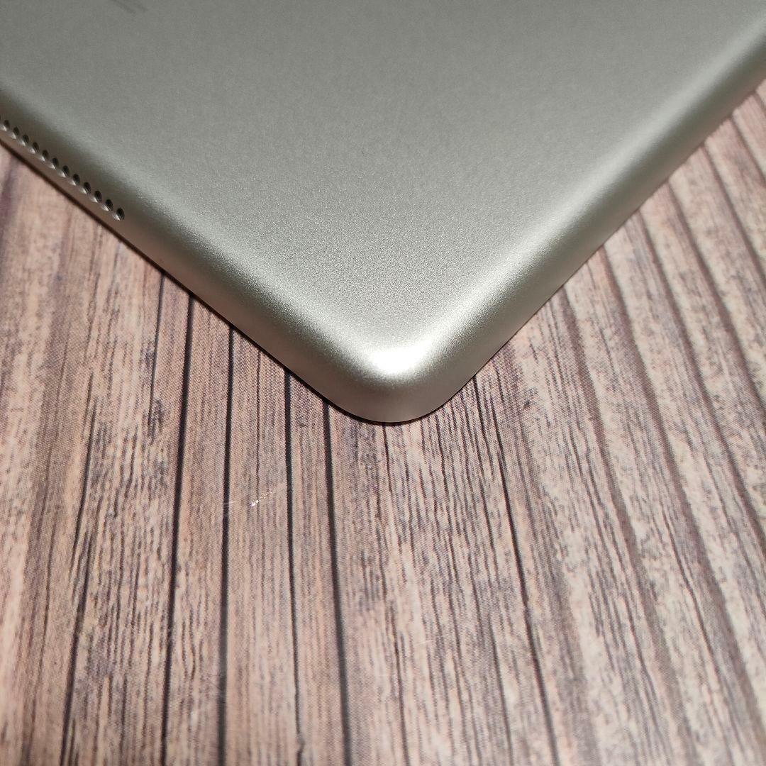 iPad 第7世代 32GB SIMフリー 超美品