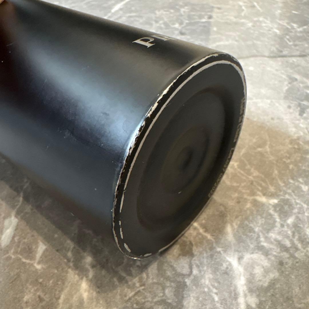 PRADA ブラック ステンレスボトル