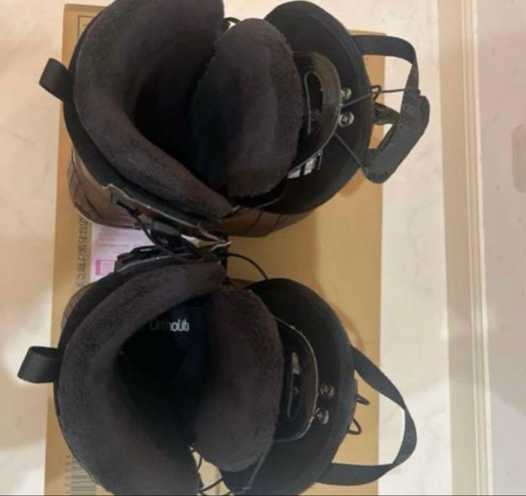 SALOMON レディース　スノーボード　ブーツ　22.5