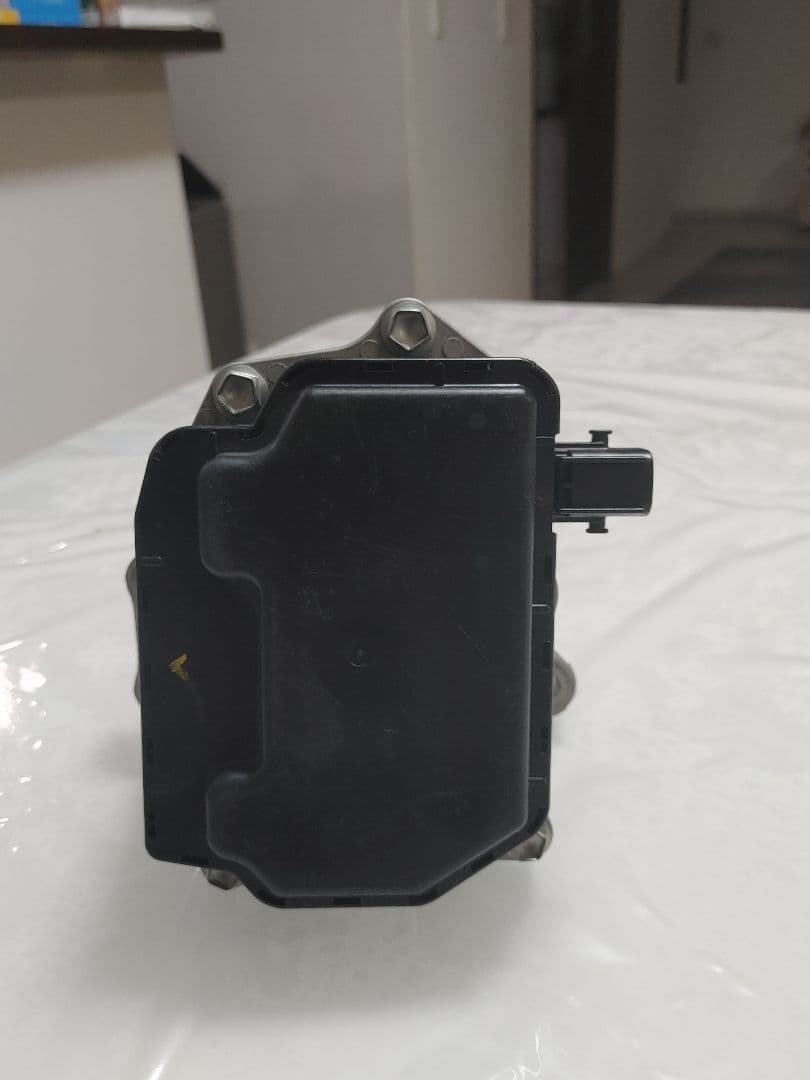 トヨタ 可変 2ZR 3ZR の バルブリフトコントローラー 状態:再生品