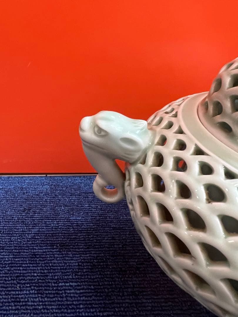 1204 鍋島焼　青磁　透かし彫り　香炉