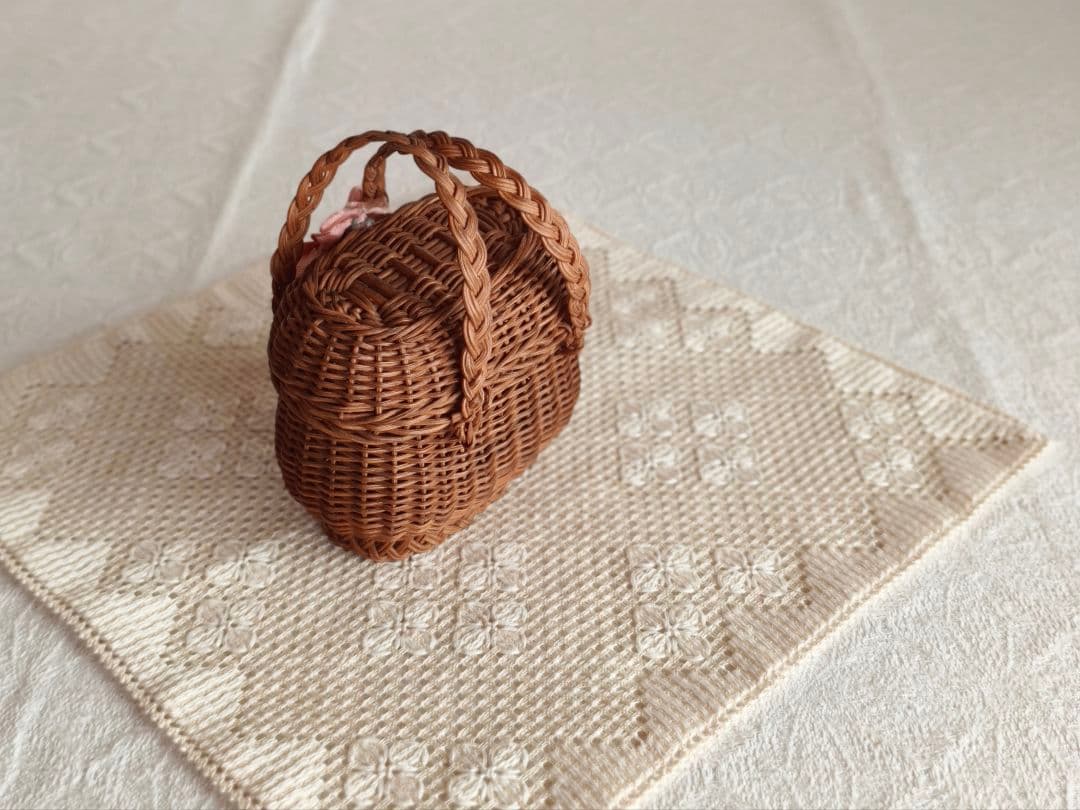 【プップさま】antique doll panier ❀ 小さなバスケット カゴ