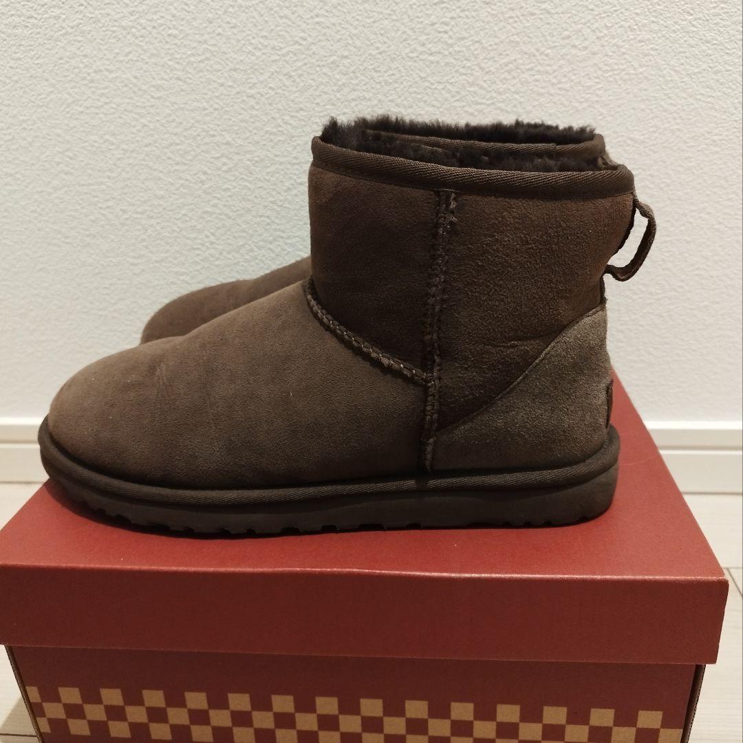 UGG ムートンブーツ ブラウン クラシックミニ チョコレート25cm