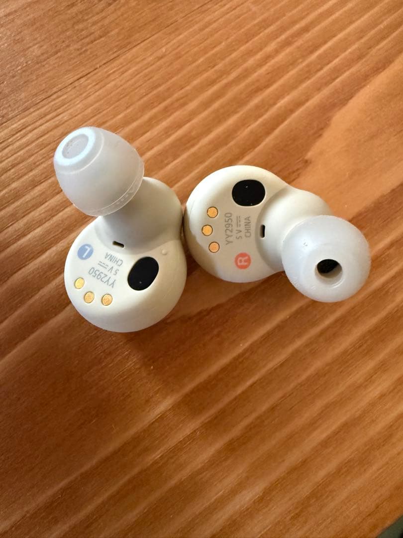 【ほぼ未使用】SONYワイヤレスノイズキャンセリングイヤホンLinkBudsS