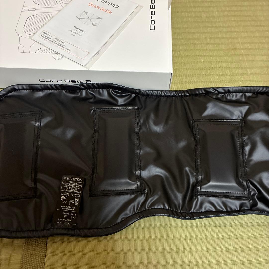 シックスパッド　コアベルト2 コントローラー付　Mサイズ