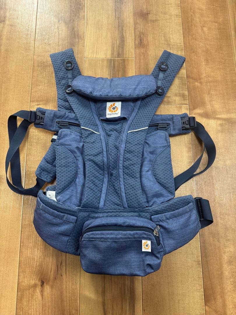 M*e様 ergobaby OMNI breeze 抱っこひも