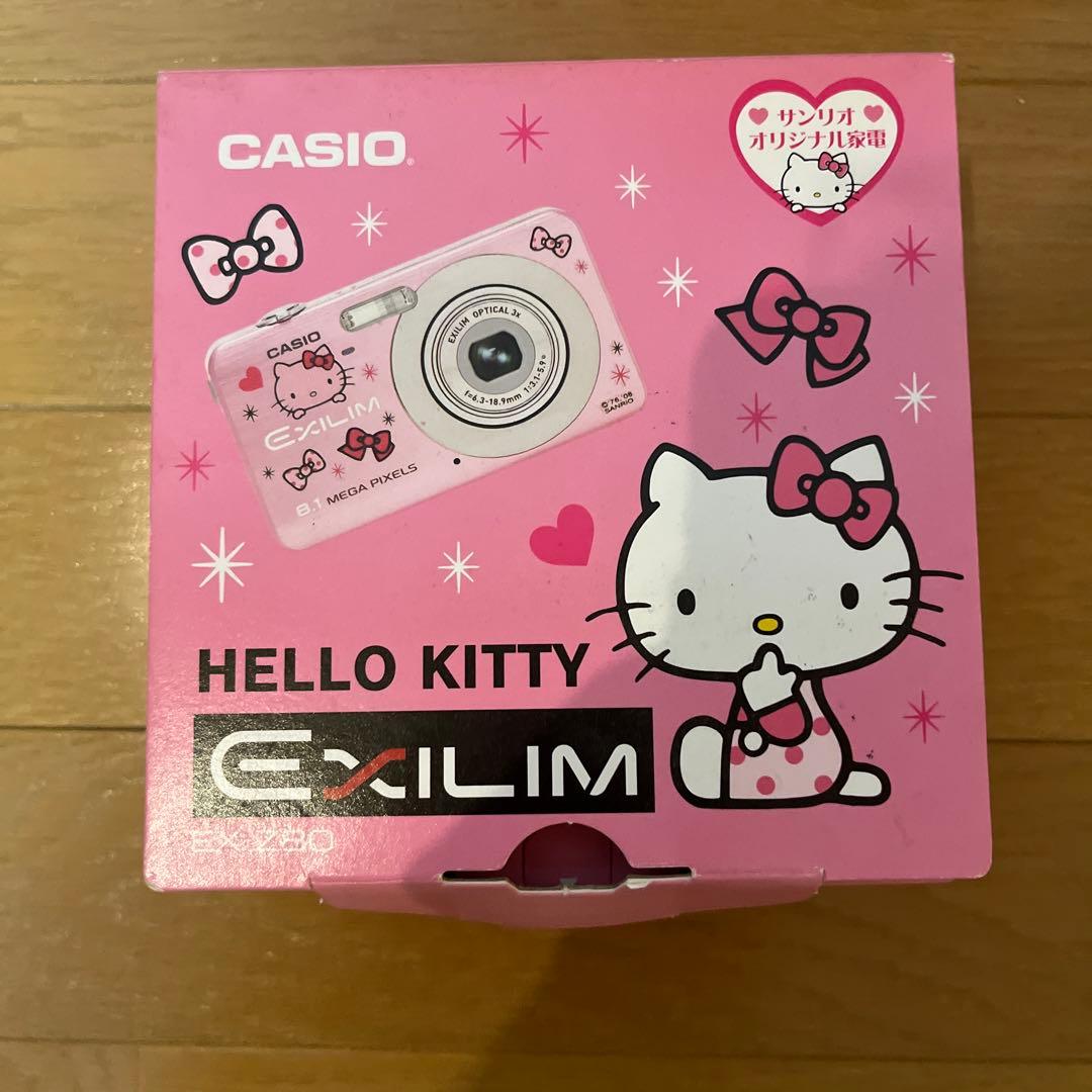 キティ　カシオ　EXILIM デジカメ