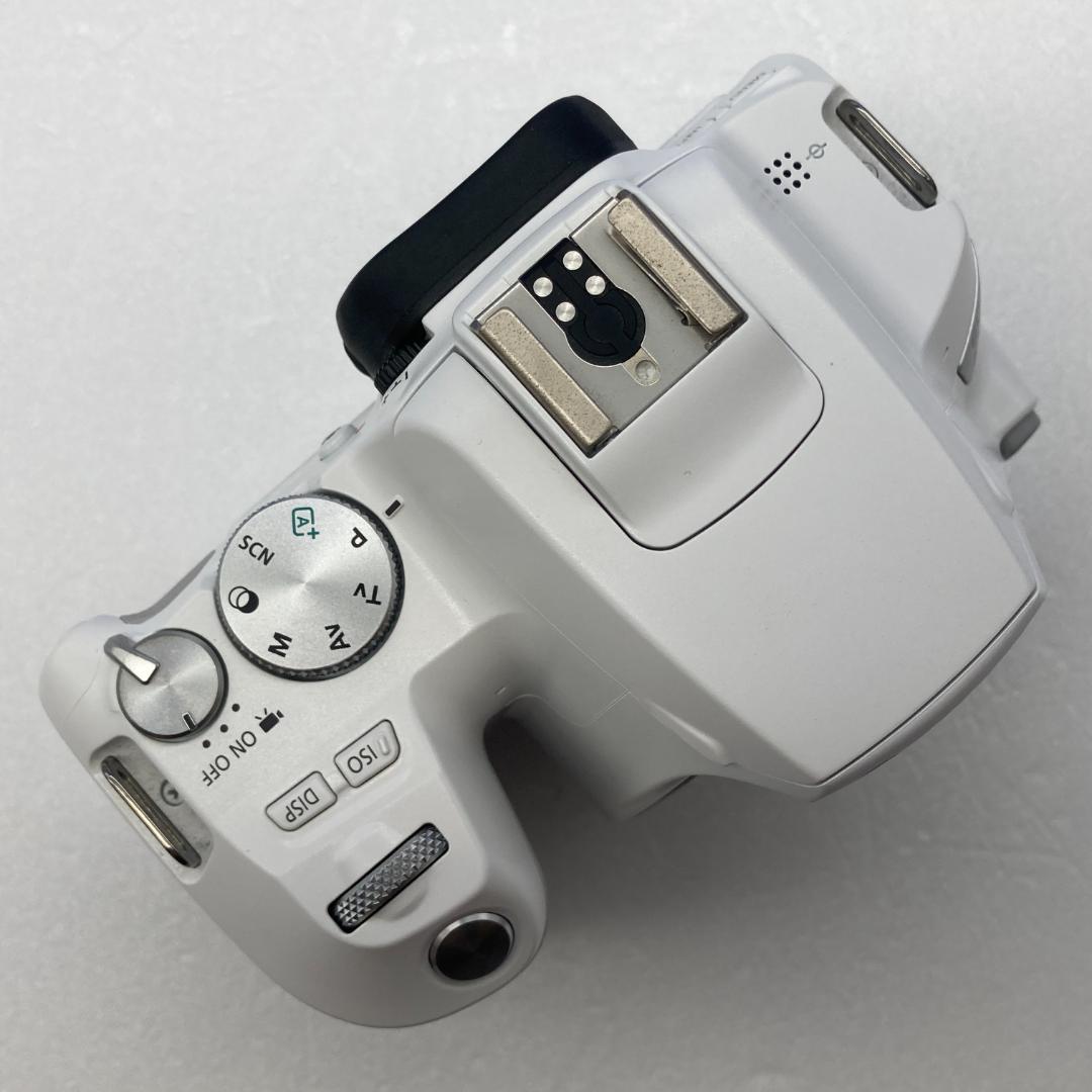 Canon EOS Kiss X10　標準レンズキット　ホワイト