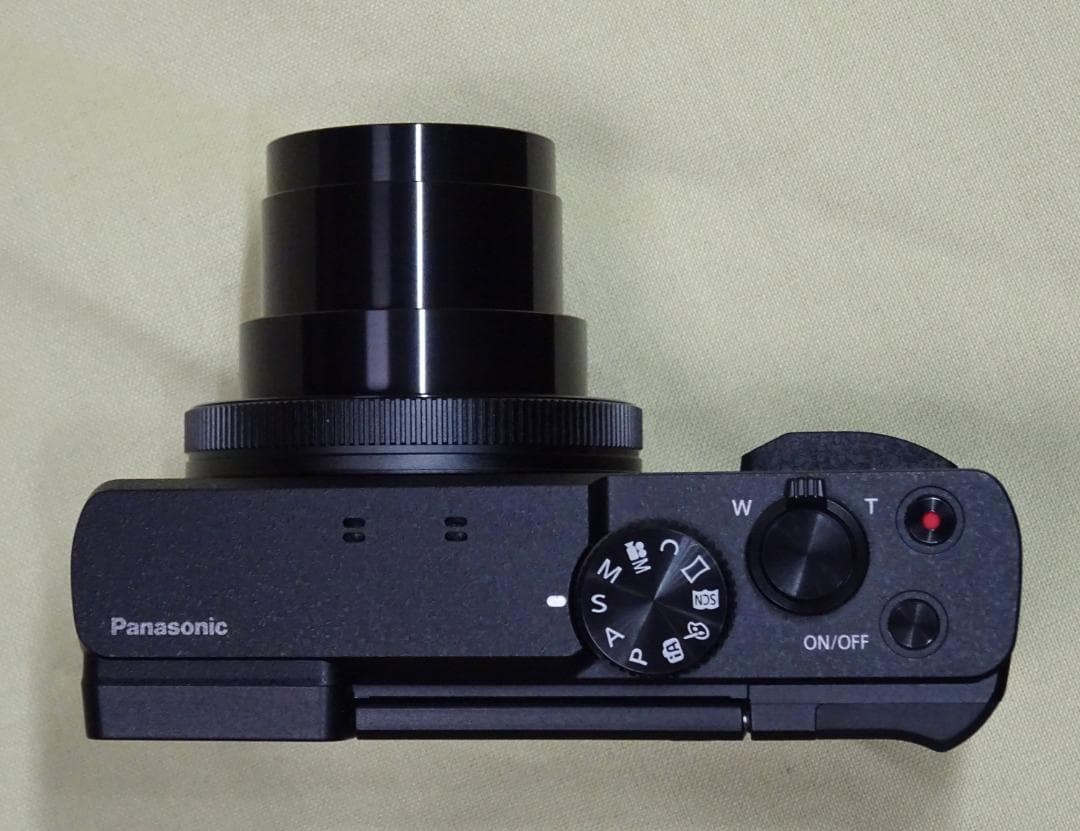 美品　Panasonic LUMIX DC-TZ90 コンパクトデジタルカメラ