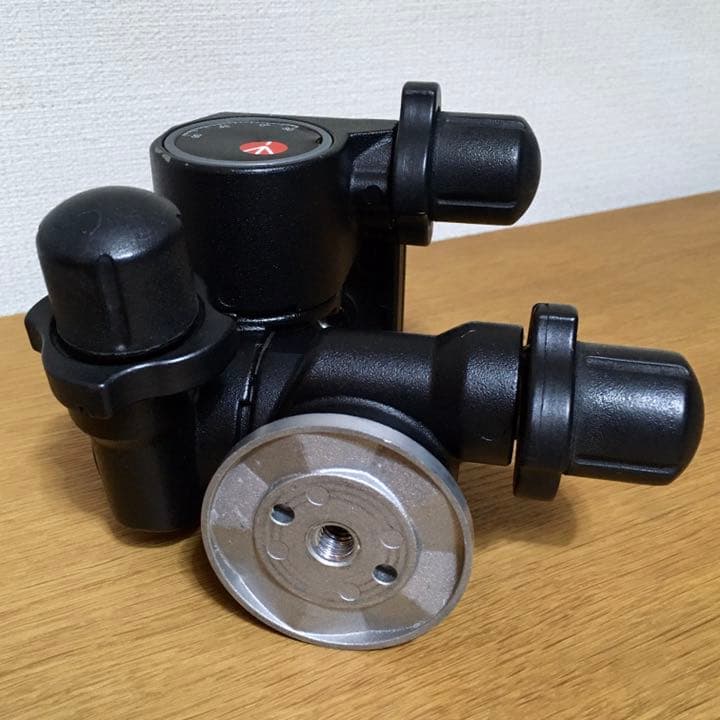 マンフロット Manfrotto 410 ギア 付き ジュニア 雲台