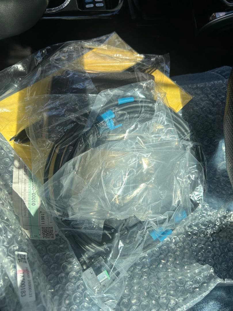 トヨタ USB & HDMI ケーブルセット 086B0-00010