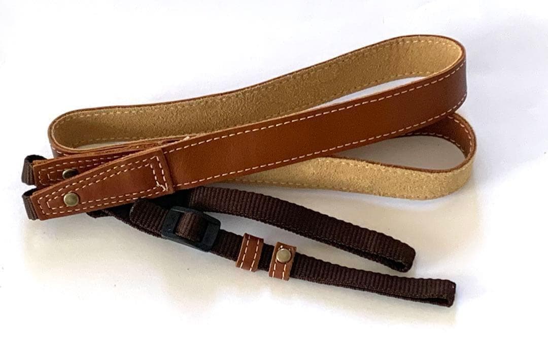 ☆撮影数220回以下☆Nikon D7200ボディMB-D15＆VRレンズセット