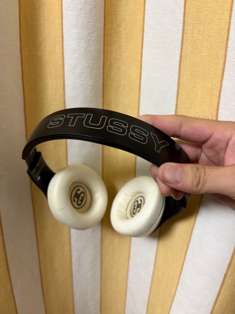 stussy×beatsヘッドフォン