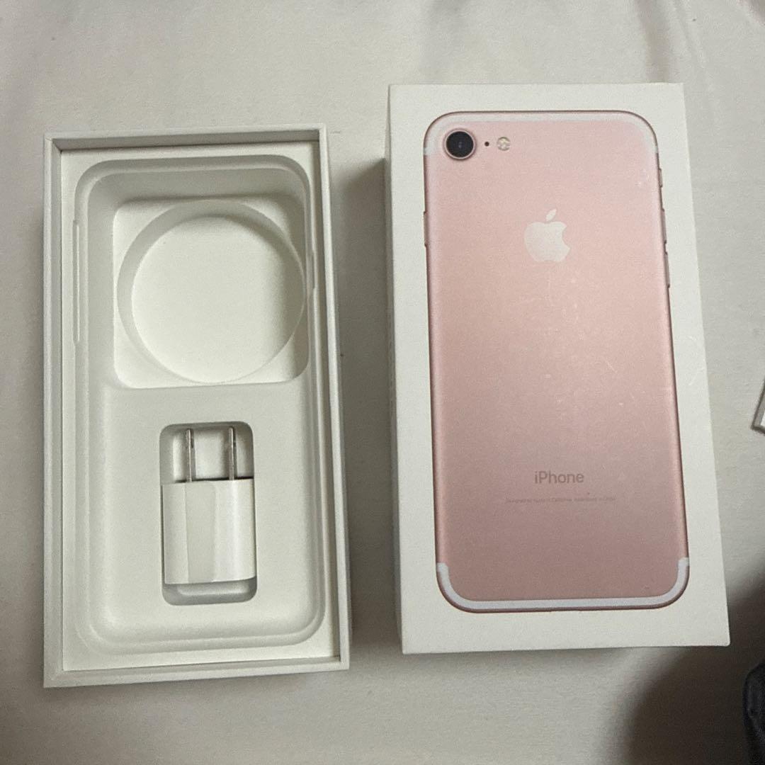 【超美品】Apple iPhone 8 シルバー SIMフリー