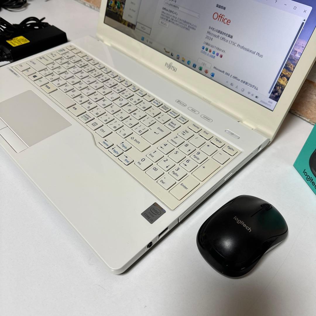 富士通ノートPC 高速起動SSD WebカメラWindows 11 オフィス付