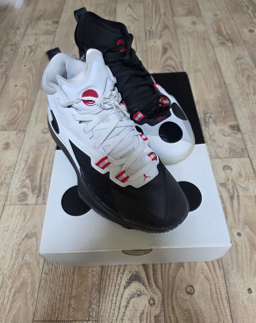 ザイオン 1 x ナルト メンズ シューズ新品未使用